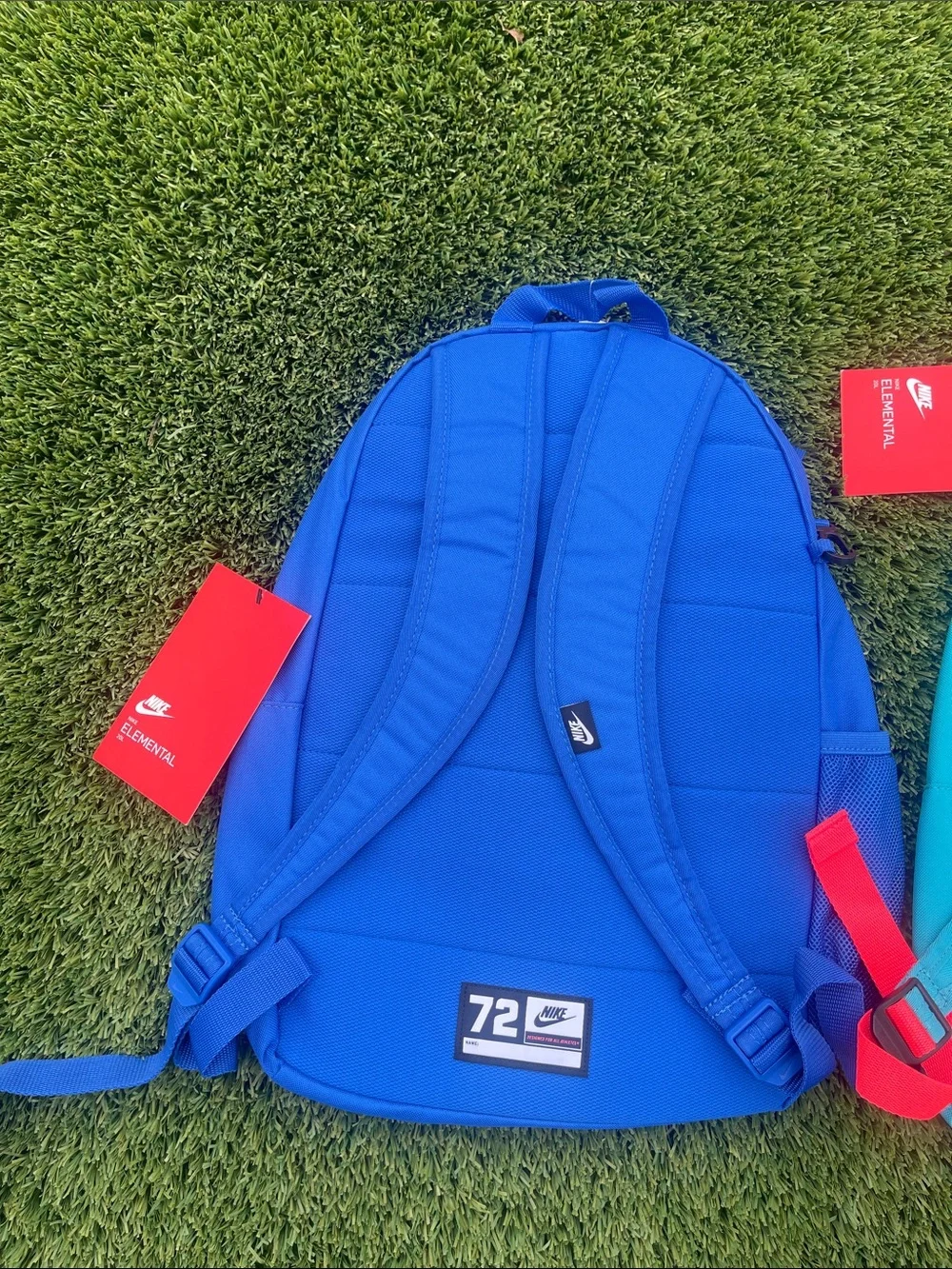 Nike pair kids